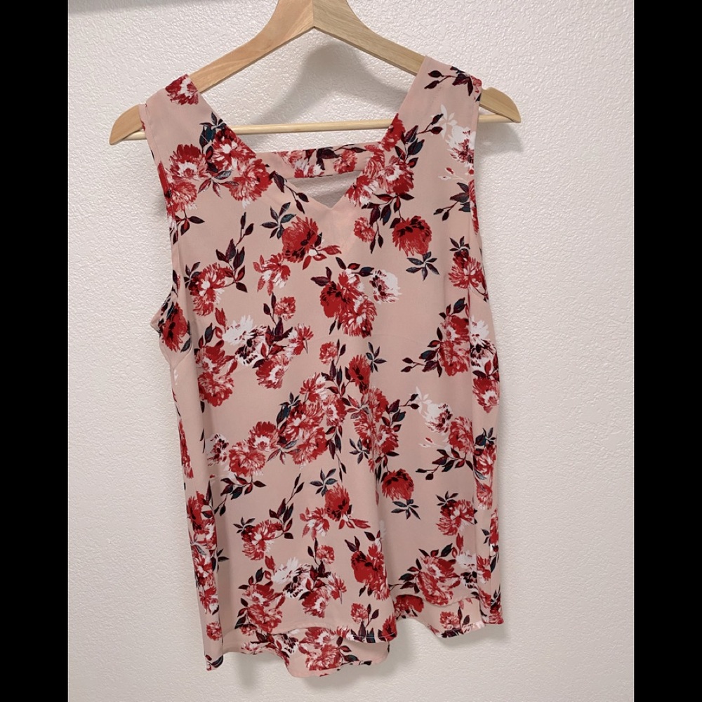 Tank top blouse, pink floral